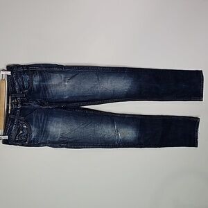 Guess dark wash 28x32 distressed style skinny jeans